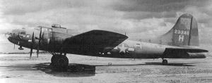 A B17 of the 25th Bomb Group on the tarmac at Watton 
